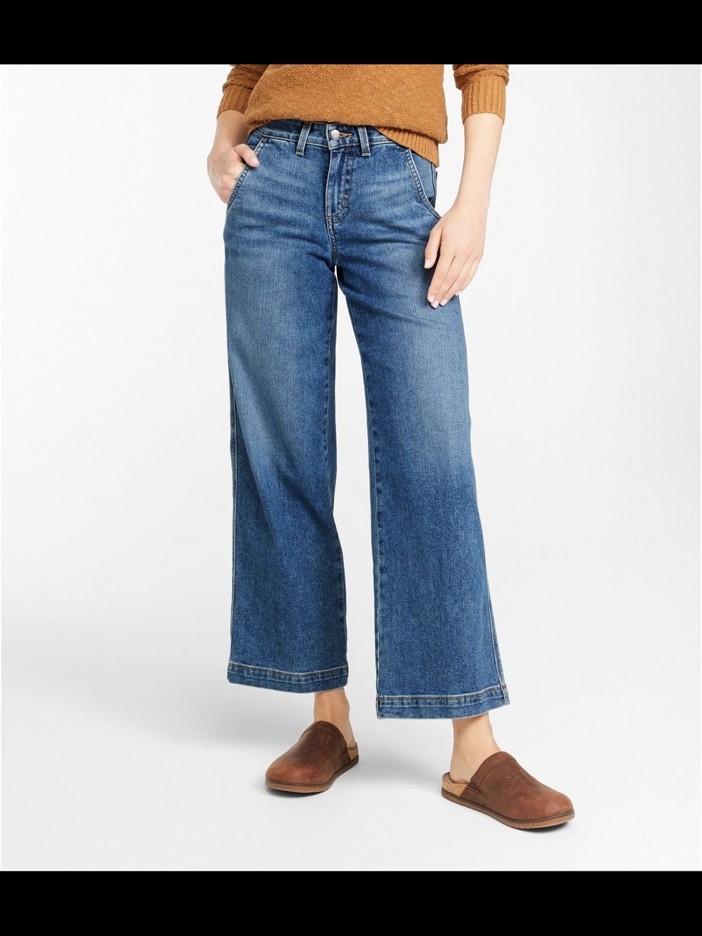 Llbean 207 Vintage High-Rise Wide Leg Women's Jeans in Medium Blue